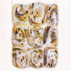 Pastel Brioche Artesán con Pingas de Chocolate