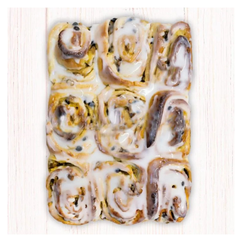 Pastel brioche con pepitas de chocolate y nueces artesanal